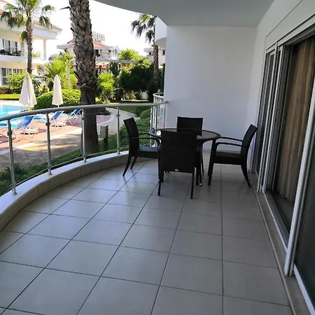 Mirage Recidenc 1 * Side